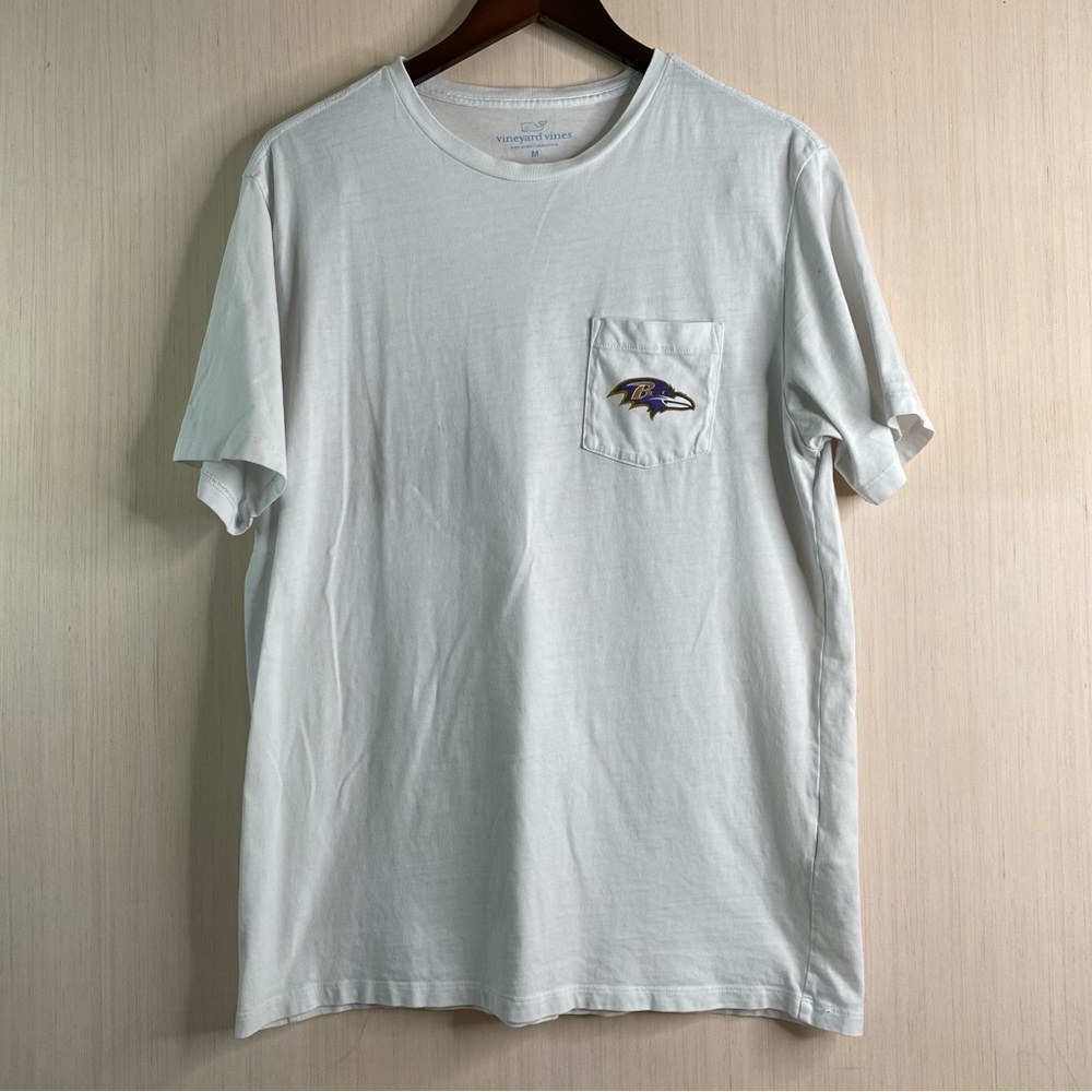 Vineyard Vines Baltimore Ravens Whale Short Sleeve Pocket Tee Medium (FLAW)